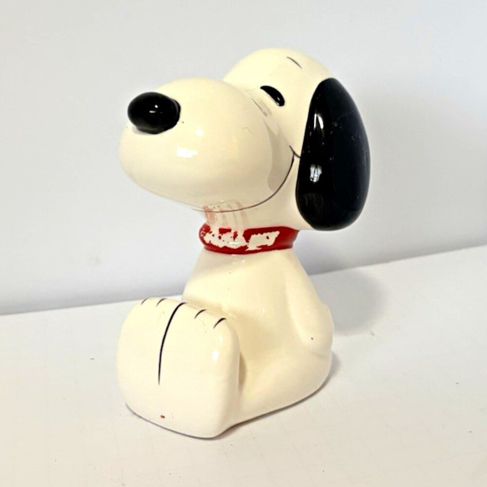 Vintage Snoopy Ceramic Coin Bank Made in Japan UFS 1958 1966 Peanuts 6"